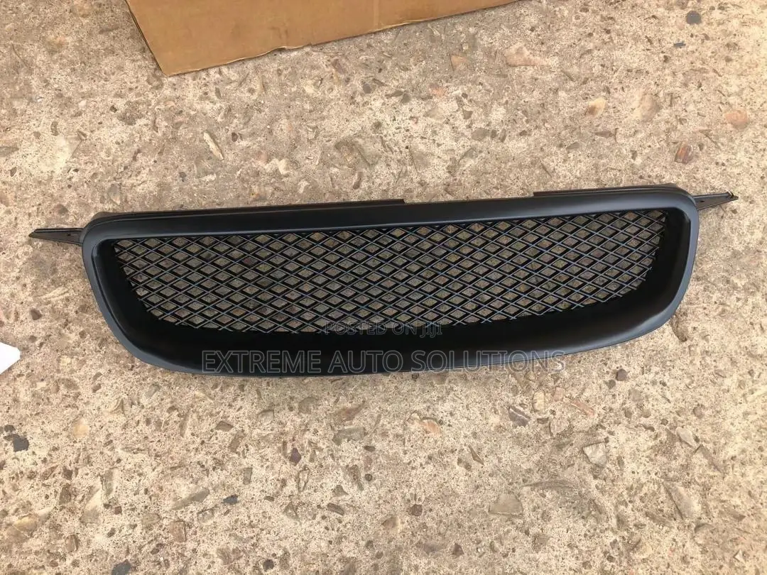 Corolla 2003 - 2008 Grille