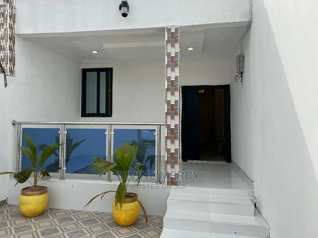 3bdrm Bungalow in Divine Mercy Agency, Kasoa for sale