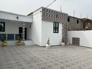 3bdrm Bungalow in Divine Mercy Agency, Kasoa for sale