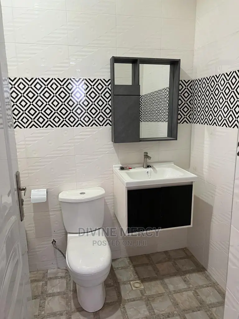 3bdrm Bungalow in Divine Mercy Agency, Kasoa for sale