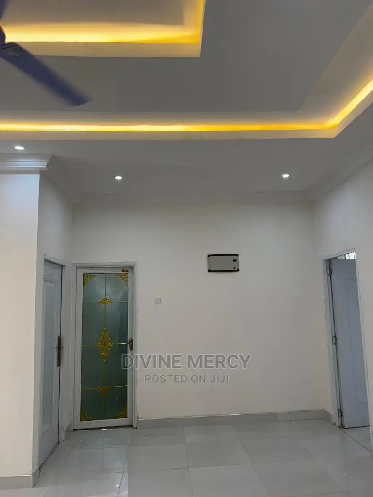 3bdrm Bungalow in Divine Mercy Agency, Kasoa for sale