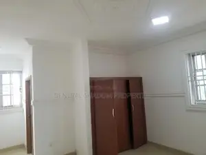 3bdrm Apartment in Suadom Properties, Baatsona Total for rent