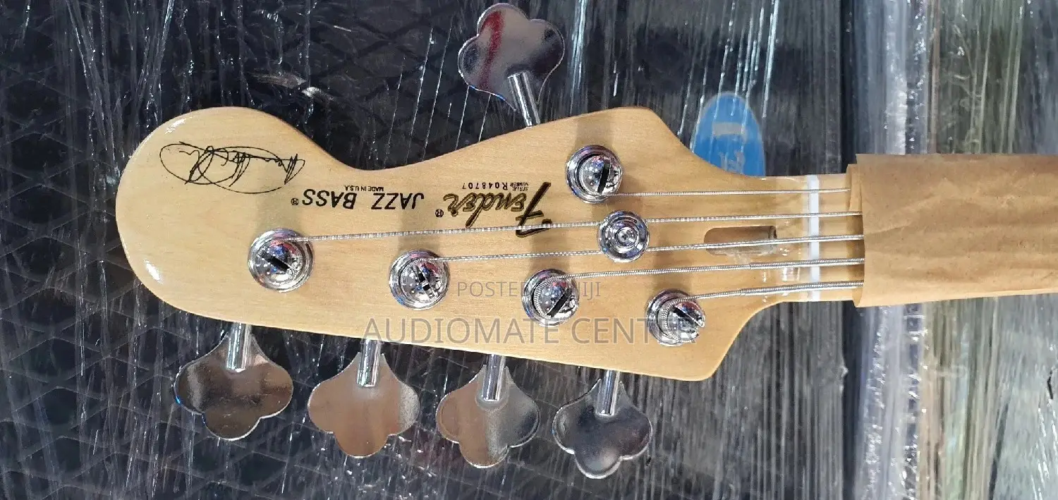 Fender Jazz Bass Guiter