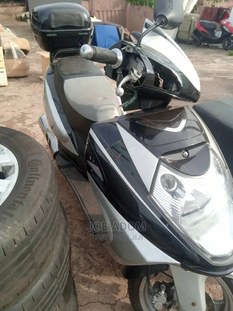 Honda 2020 Silver