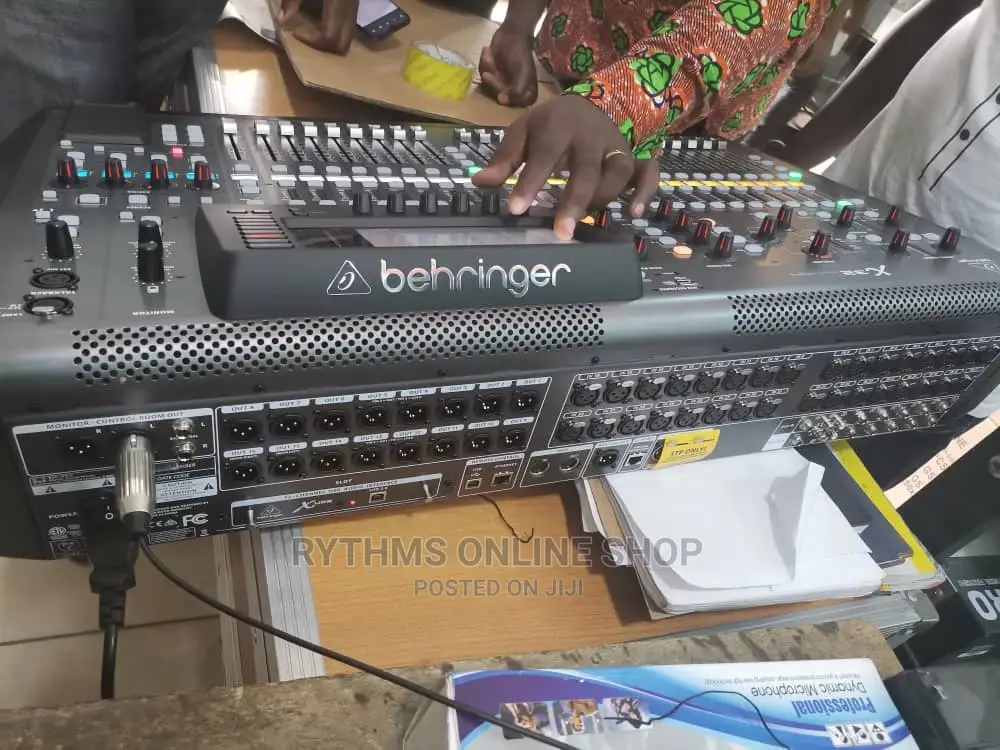 Behringer X32 Digital Mixer