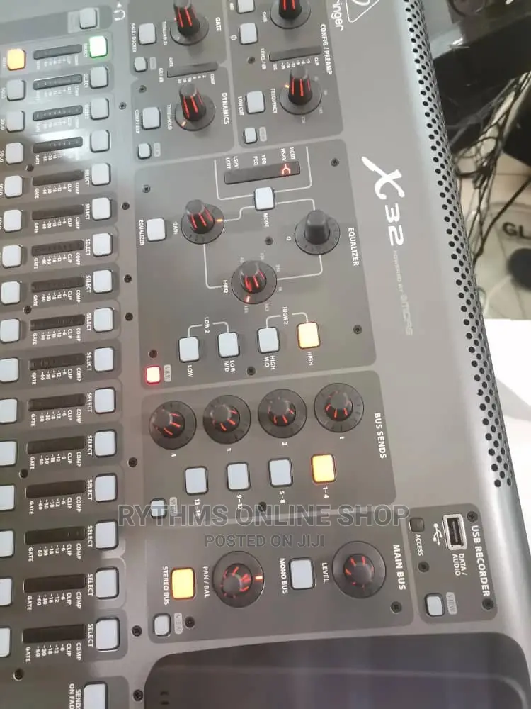 Behringer X32 Digital Mixer