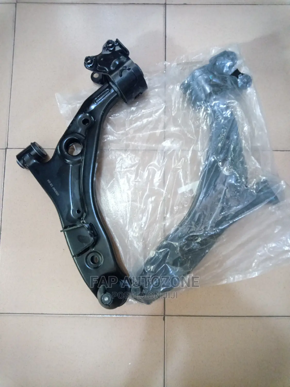 0613/0614. Ford Edge. Control Arm( Lower) From Usa. 620486