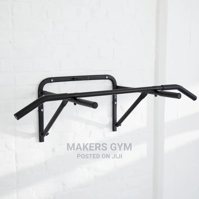 Pull-Up Bar Strength Training