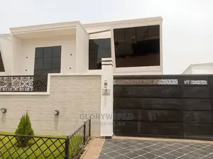 5bdrm House in East Legon for sale