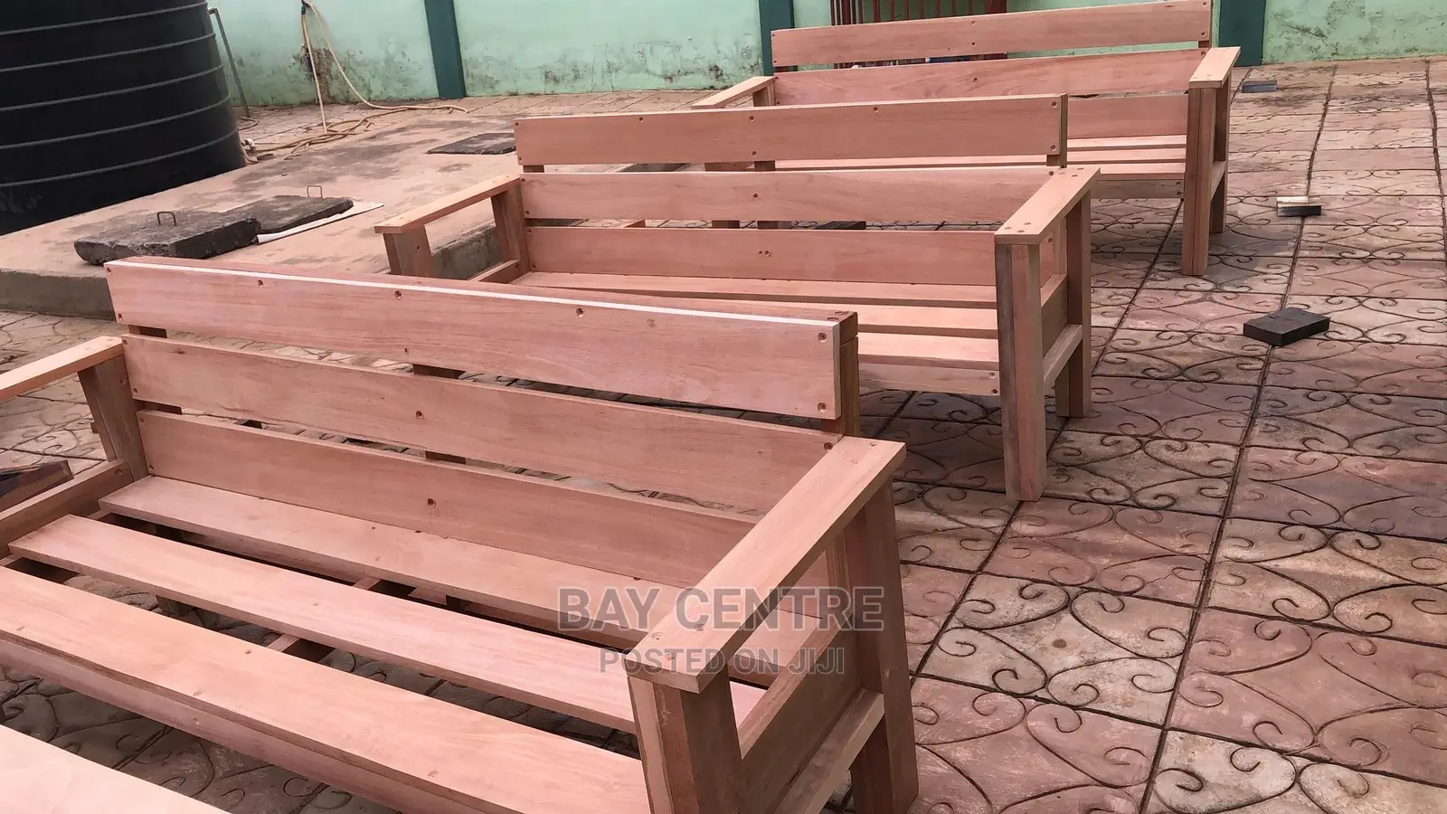 Outdoor Chairs Table