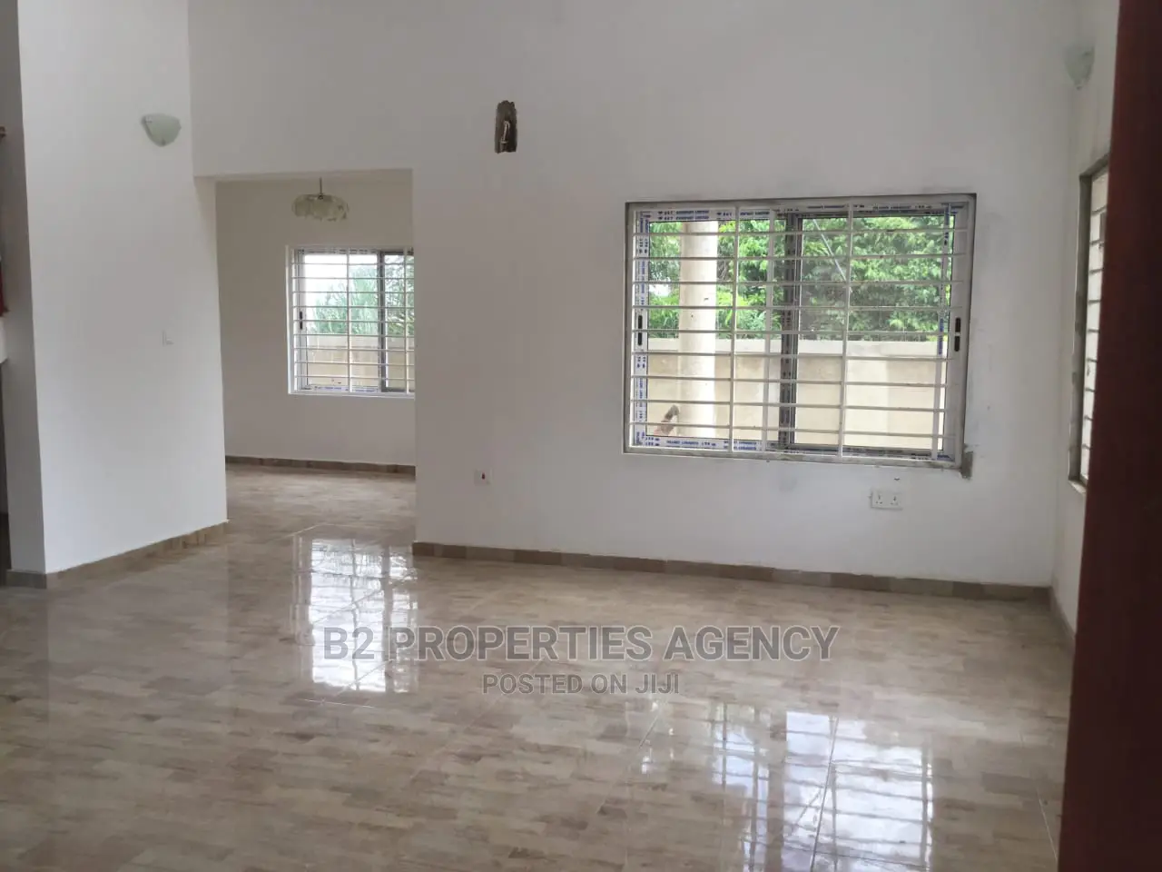 Furnished 4bdrm Duplex in B2 Properties Agency, Kumasi Metropolitan