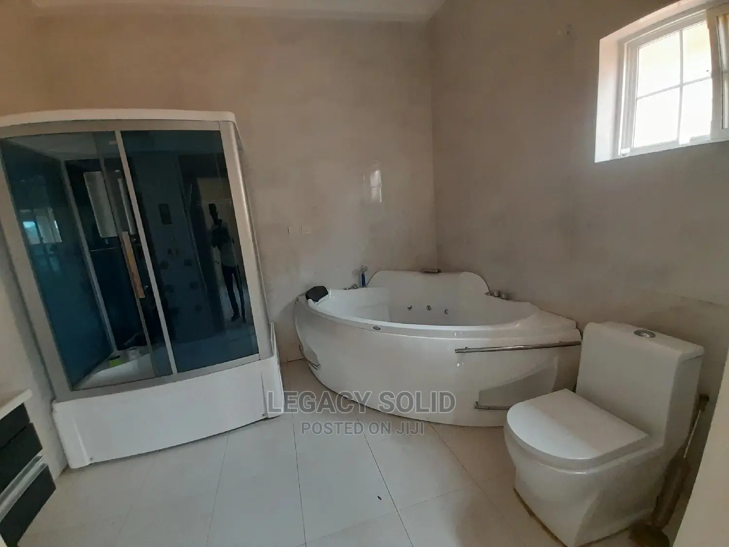 Mini Flat in Legacy Solid Real, Teshie for Rent