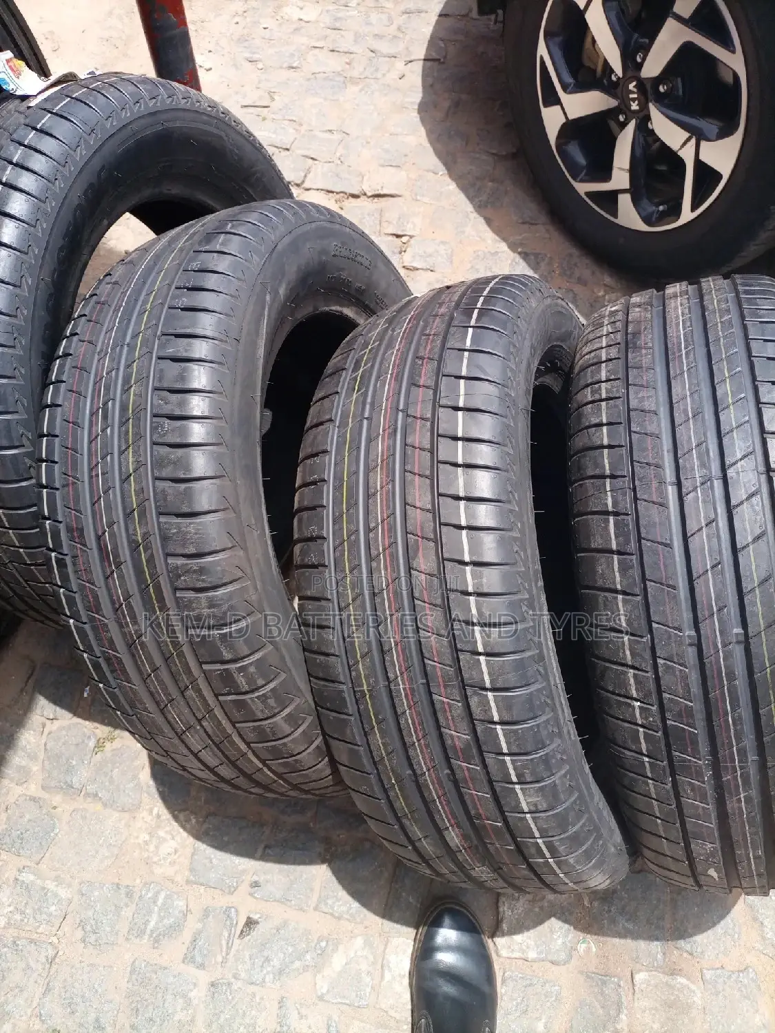 225/60r17 Bridgestone Tyres Tires