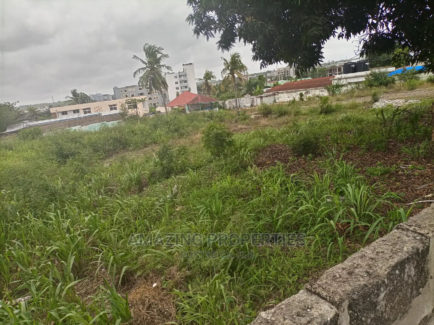 One Acre for Sell at East Legon Opposite Ah Hotel.