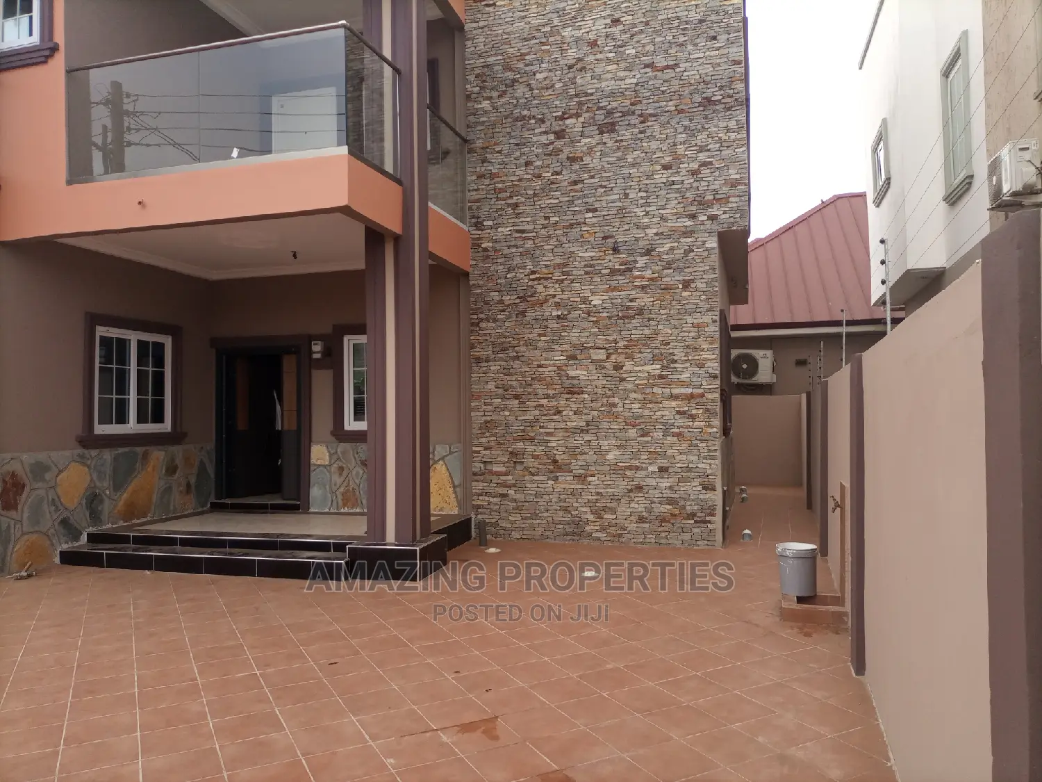 4bdrm House in Spintex for sale