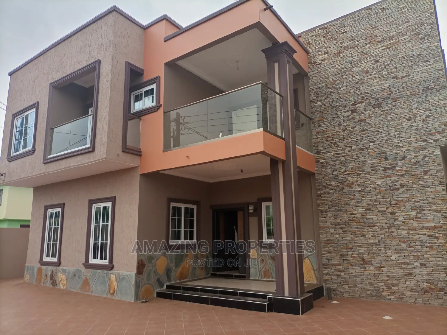 4bdrm House in Spintex for sale