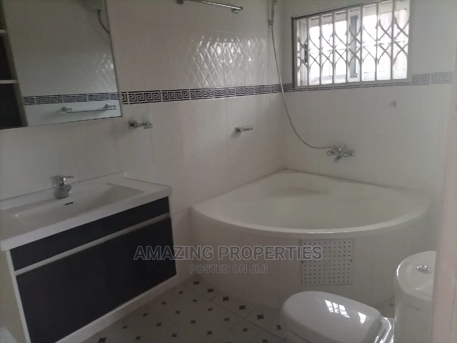 4bdrm House in Spintex for sale