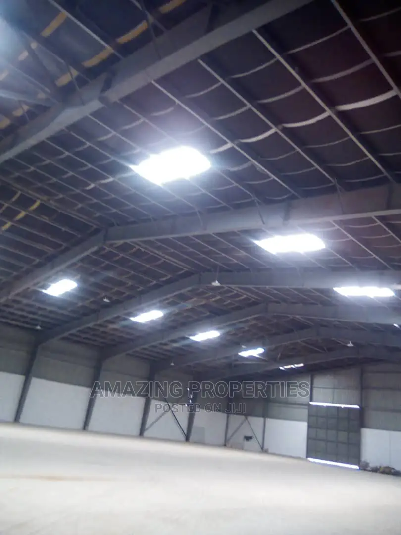 For Sale on 5 Acres 7500 SQM Warehouse Tema Industrialarea