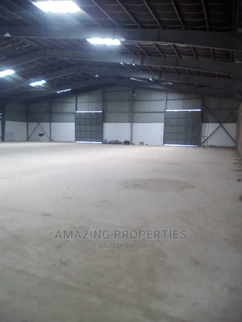 For Sale on 5 Acres 7500 SQM Warehouse Tema Industrialarea