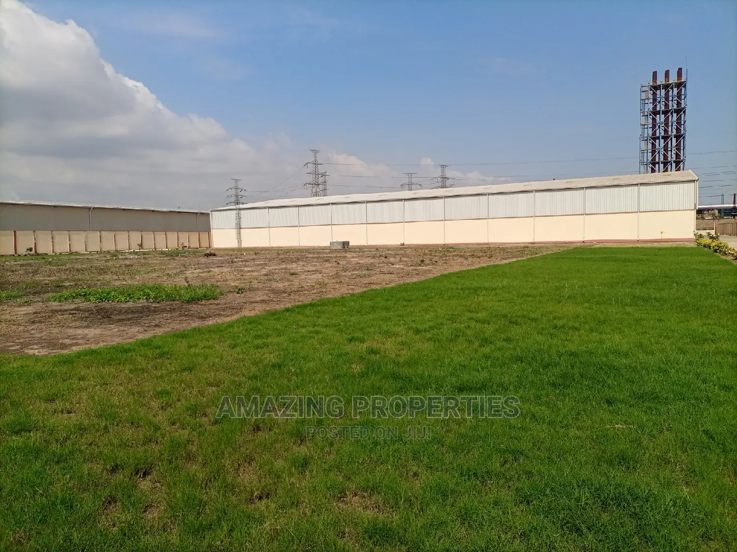 For Sale on 5 Acres 7500 SQM Warehouse Tema Industrialarea