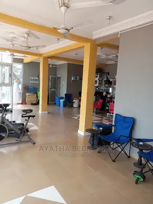 Executive Gym Center to Let