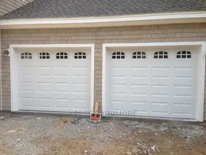 Double Garage Door Fanlight on Top