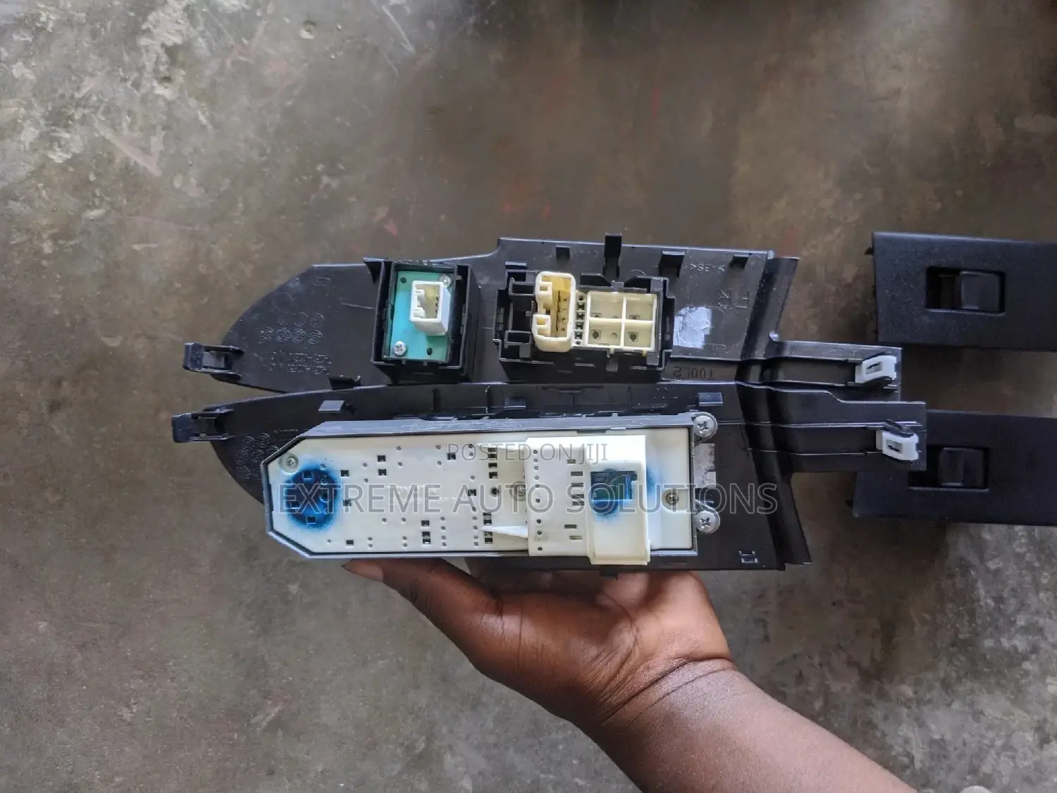 Corolla 2014 - 2018 Door Switch