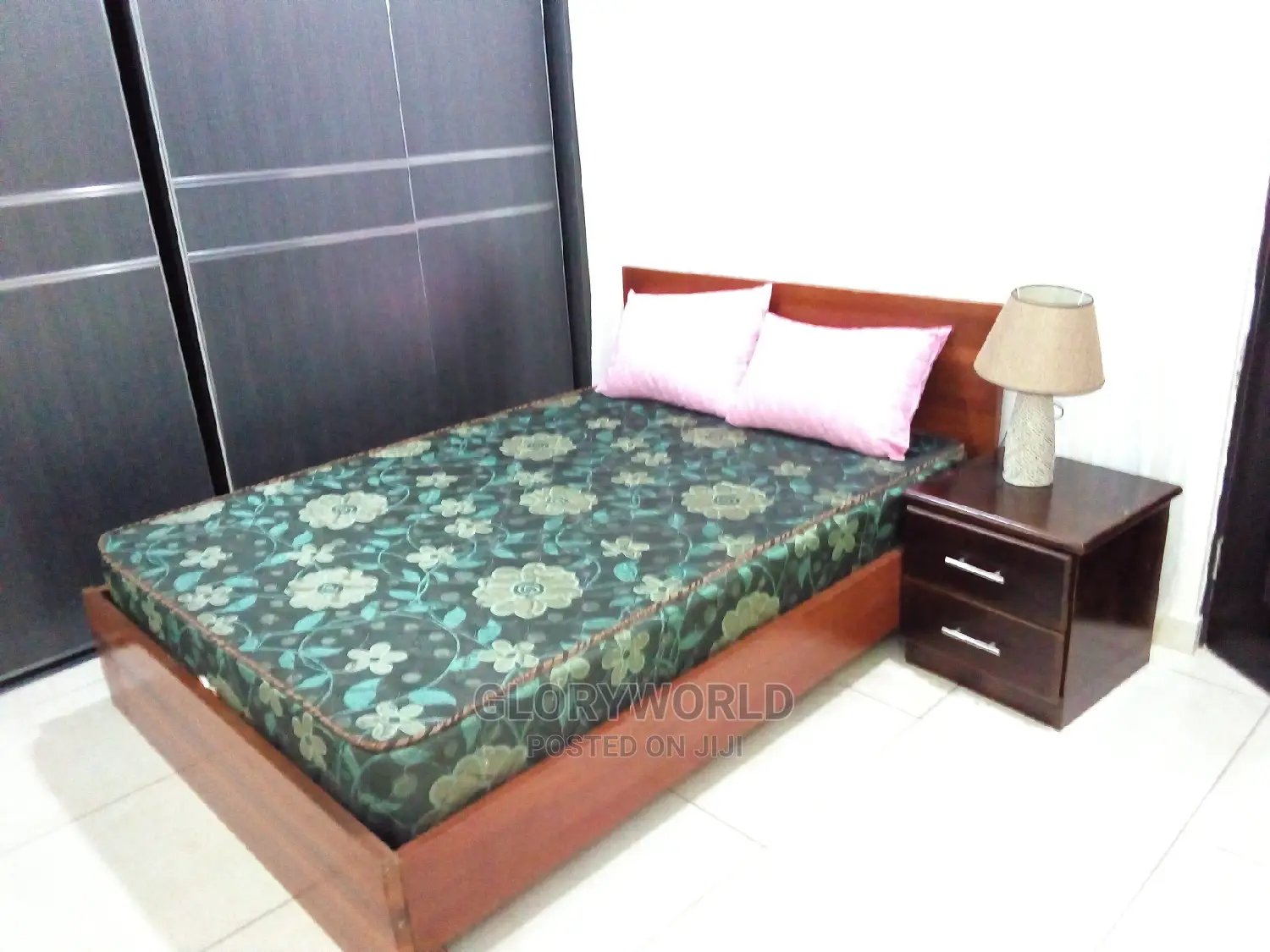 Furnished 4bdrm Condo in Tema Metropolitan for rent