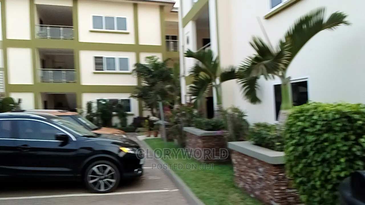 Furnished 4bdrm Condo in Tema Metropolitan for rent