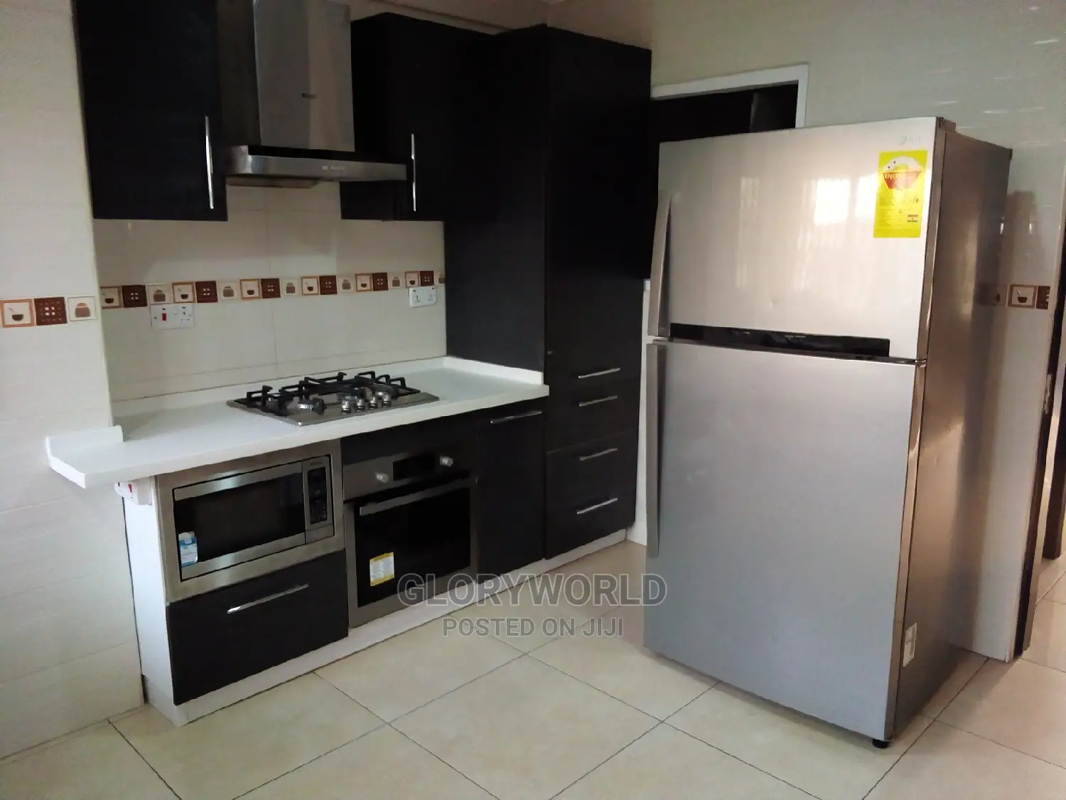 Furnished 4bdrm Condo in Tema Metropolitan for rent