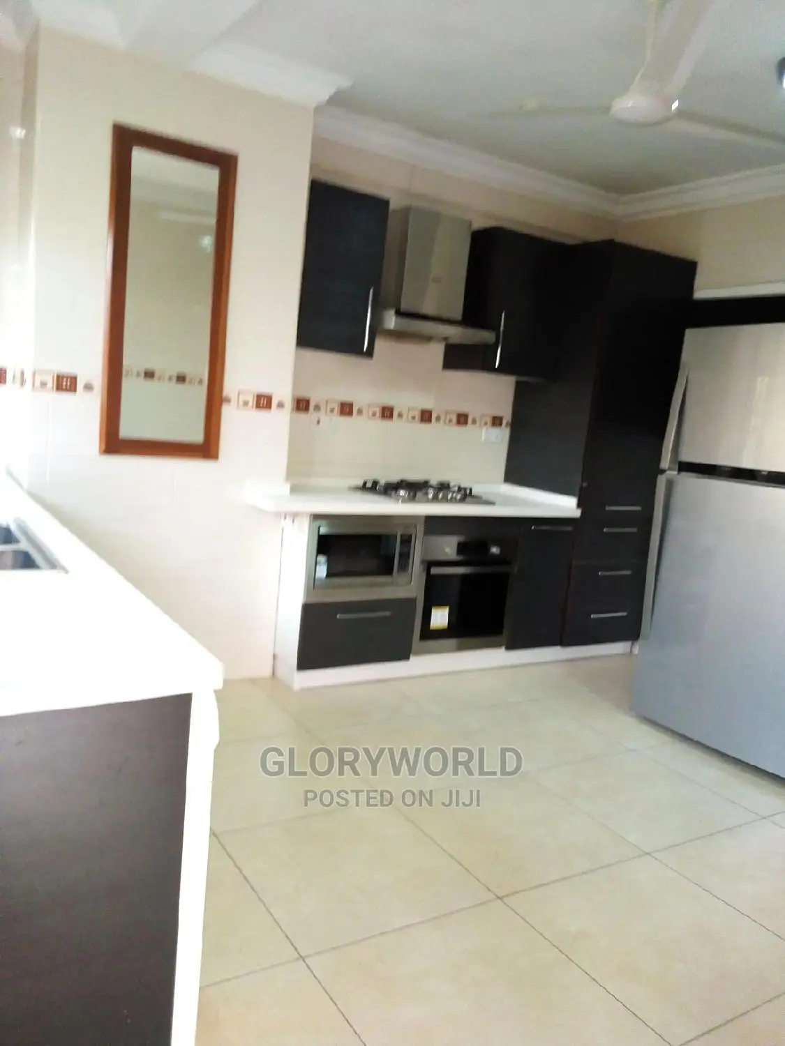 Furnished 4bdrm Condo in Tema Metropolitan for rent