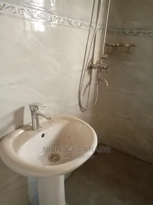 2bdrm Apartment in The Dorns, New Town for rent
