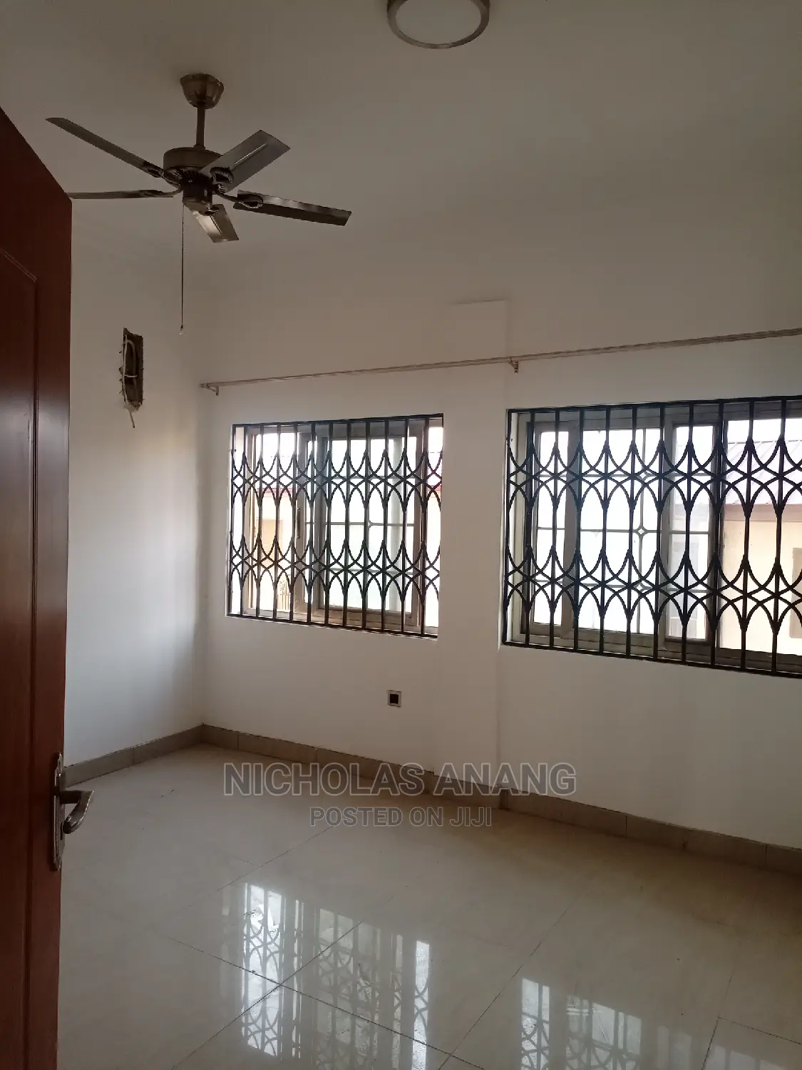 2bdrm Apartment in The Dorns, New Town for rent