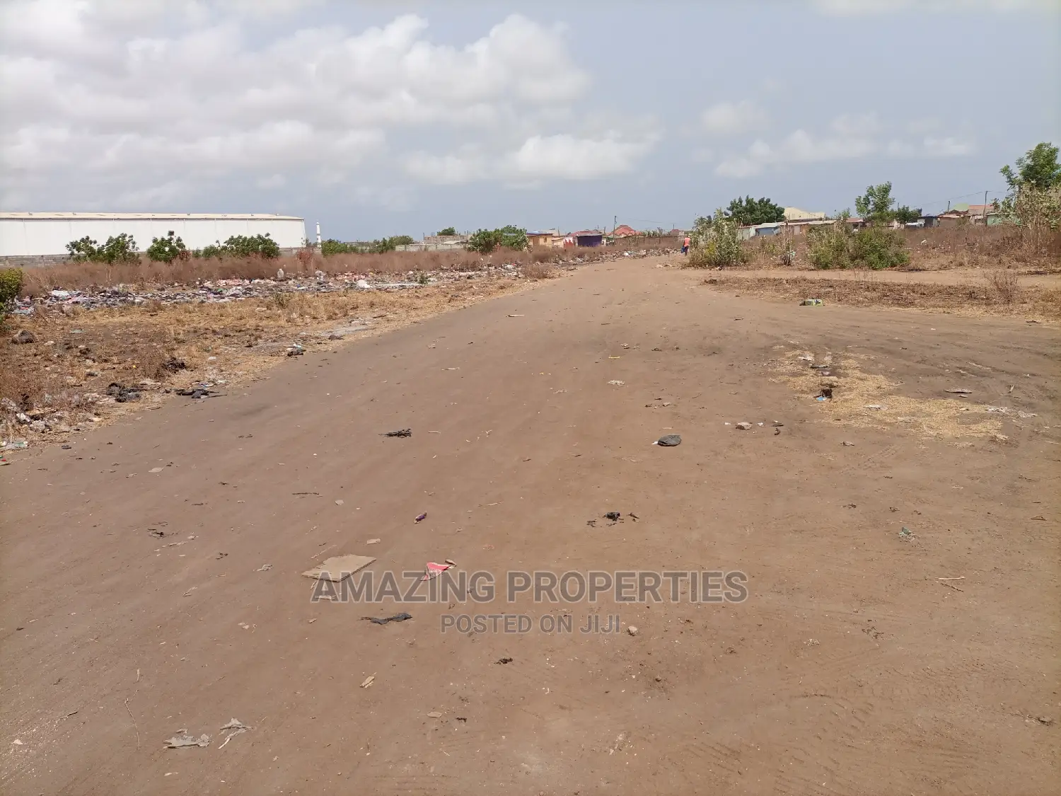 4acres of Roadside Land Available for Sale at the Motorway