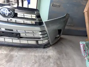 Highlander 2017,2018 Front Bumper Complete