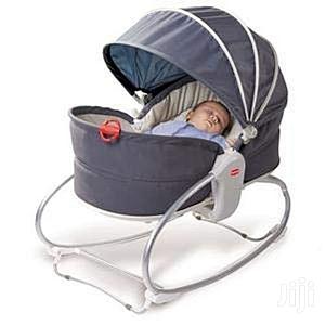 5 in 1 Baby Bassinet Rocker.
