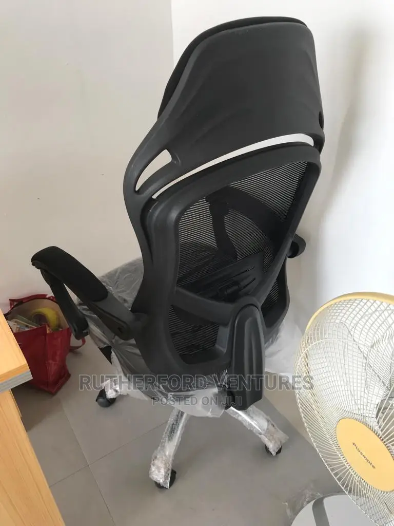 Executive Mesh Chair