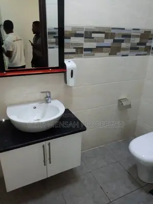 4bdrm House in 4 Bedroom House for for Sale