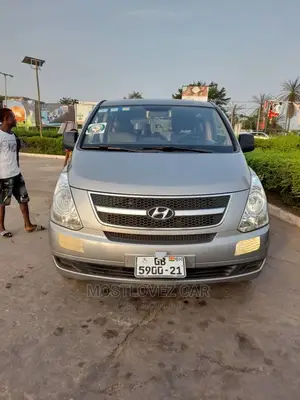 Car Rental. Hyundai Buses for Rent in Ghana for Tours,