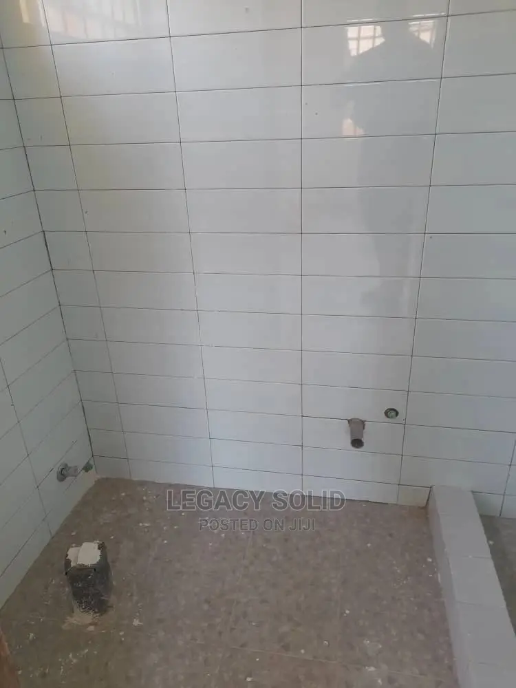 2bdrm Apartment in Legacy Solid Real for rent