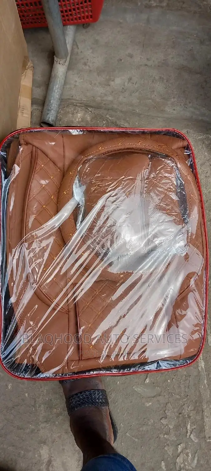 High Quality LEATHER SEAT COVER for All Cars in Stock