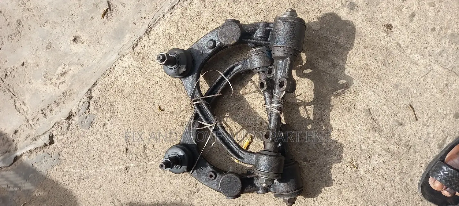 Toyota Haice/Stanbic Front UPPER ARM Pair in Stock