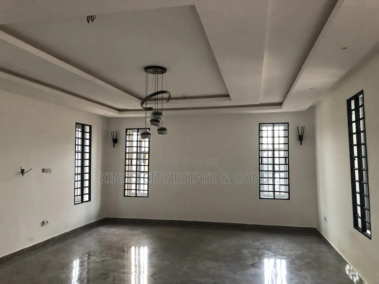 3bdrm House in Acp Estate, Achimota for sale