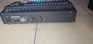 Yamaha DMX 1600 Powered Mixer