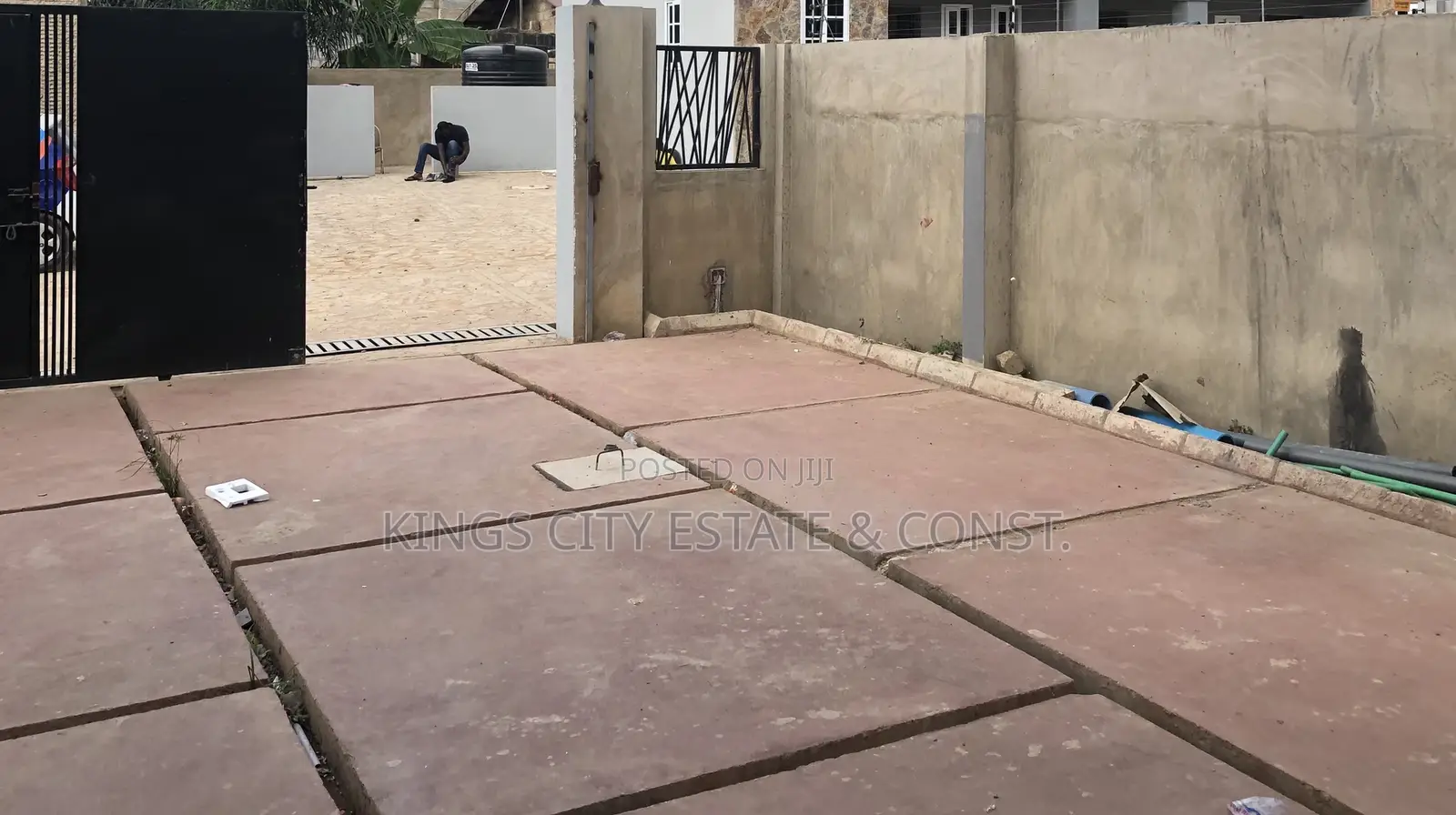 2bdrm House in Acp Whitehouse, Achimota for sale
