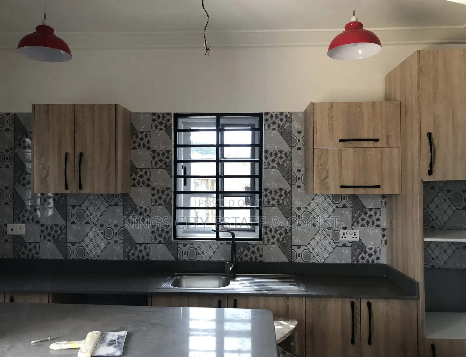 2bdrm House in Acp Whitehouse, Achimota for sale