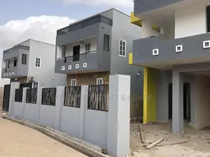 2bdrm House in Acp Whitehouse, Achimota for sale