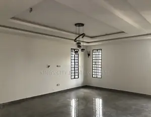 2bdrm House in Acp Whitehouse, Achimota for sale