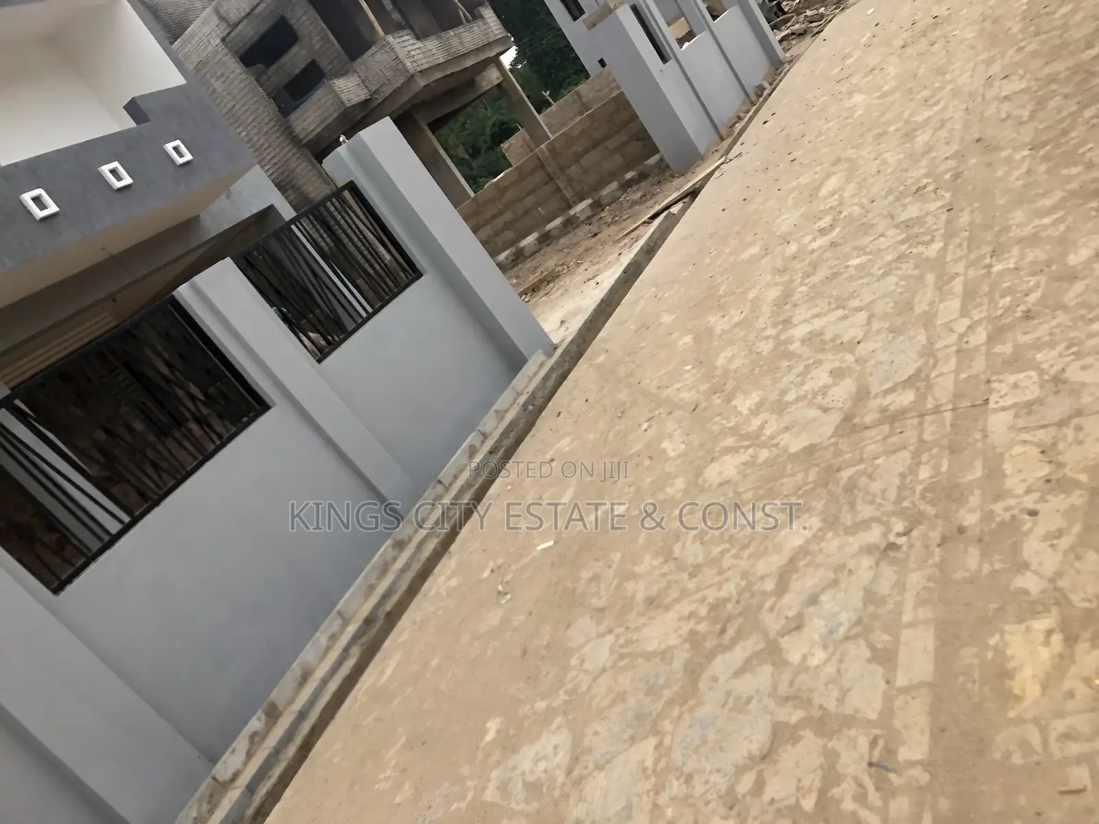 2bdrm House in Acp Whitehouse, Achimota for sale