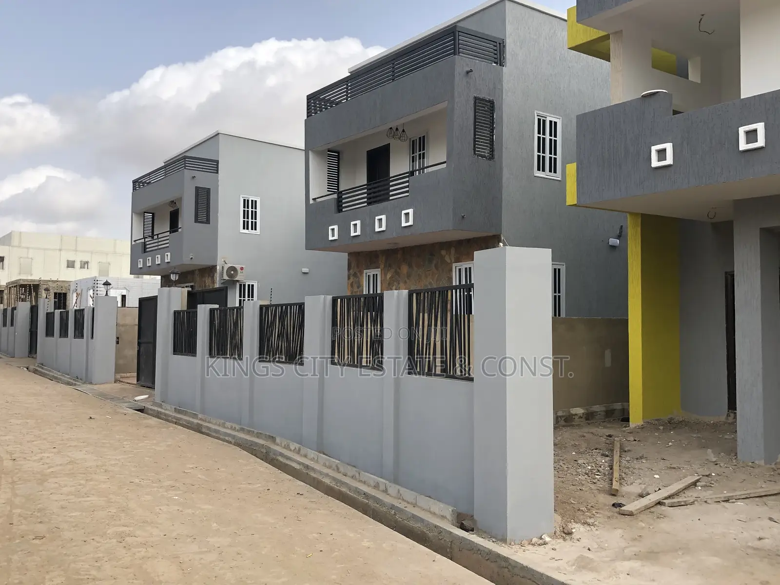 4bdrm House in Acp Estate, Achimota for sale